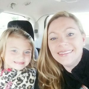 Meet your Posher, Malissa